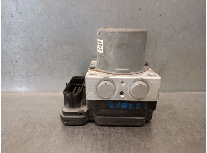 Recambio de abs para hyundai i20 ii (gb, ib) 1.2 referencia OEM IAM 58920C8250 58920C8250 2