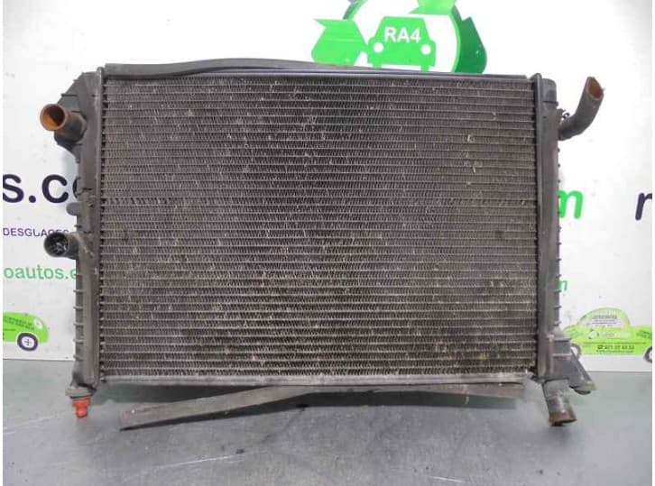 Recambio de radiador agua para volvo 440 (445) 1.7 referencia OEM IAM 4540739126