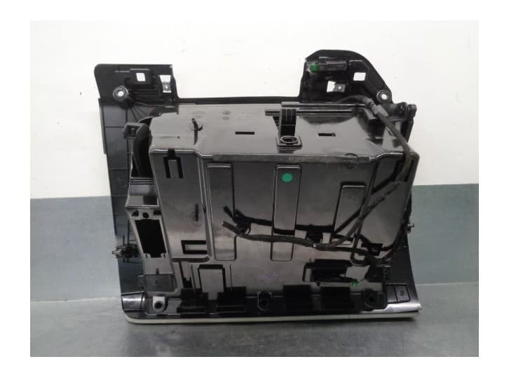 Recambio de guantera para volvo xc60 ii (246) b4 mild-hybrid referencia OEM IAM 31417596 3