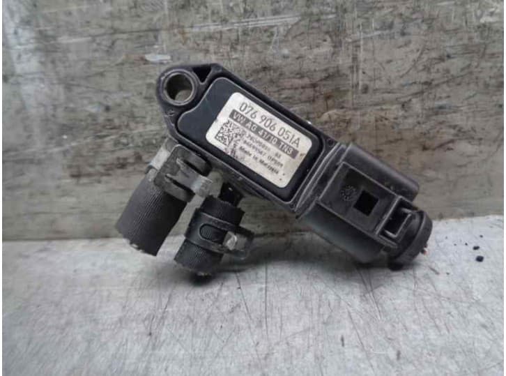 Recambio de sensor presion para seat leon (1p1) 1.9 tdi referencia OEM IAM 076906051A