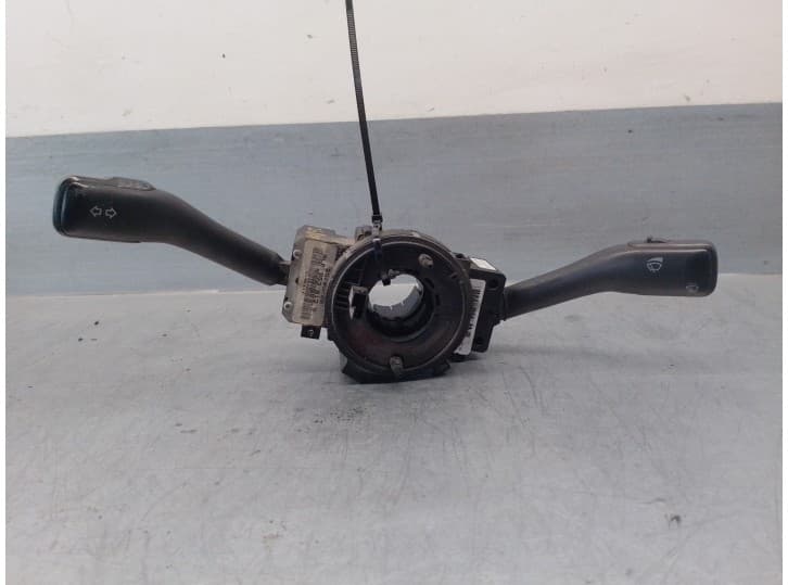 Recambio de mando luces para seat toledo ii (1m2) 1.9 tdi referencia OEM IAM 8L0953513B
