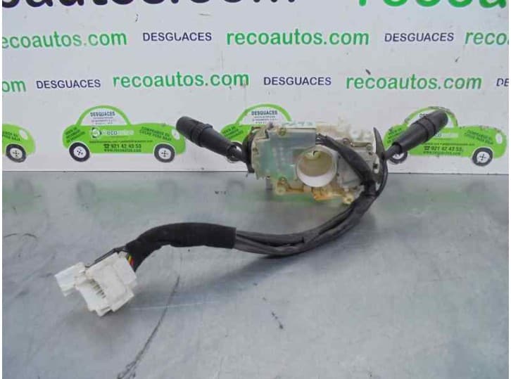 Recambio de mando luces para kia carnival ii (gq) 2.9 crdi referencia OEM IAM 0K56A66120A 2