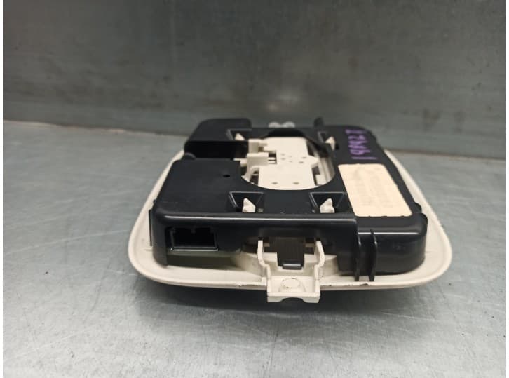 Recambio de luz interior para dodge caliber 2.0 referencia OEM IAM 1BX26TRMAF 122710114 3