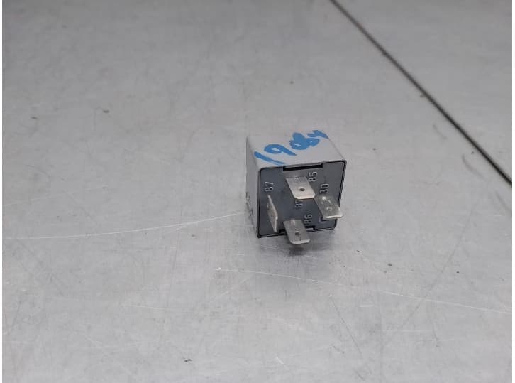 Recambio de rele para volkswagen golf iv (1j1) 1.9 tdi referencia OEM IAM 141951253B 2
