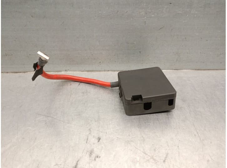 Recambio de caja reles / fusibles para bmw 3 (e46) 320 d referencia OEM IAM 61138374986 2