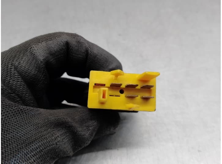 Recambio de interruptor para audi a4 b5 (8d2) 1.9 tdi referencia OEM IAM 4D0941563 3