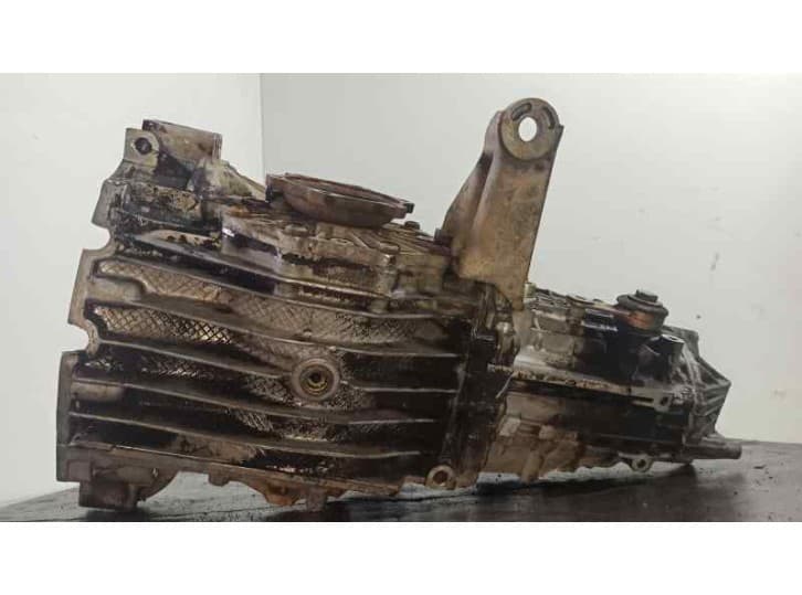 Recambio de caja cambios para audi a4 b5 avant (8d5) 2.4 referencia OEM IAM DVW DVW01118 6