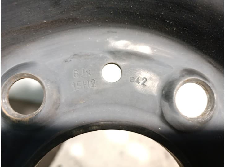 Recambio de llanta para bmw 3 (e36) 316 i referencia OEM IAM 1180067 R156JX15H2E42 3