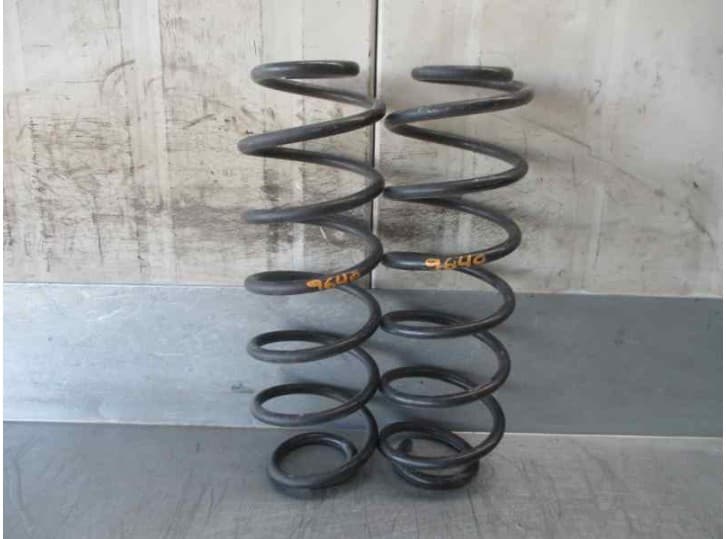 Recambio de muelle amortiguacion para ford fiesta v (jh_, jd_) 1.3 referencia OEM IAM