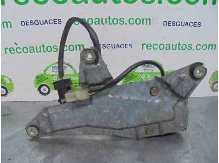 Recambio de motor limpia trasero para nissan serena (c23) 2.0 referencia OEM IAM 2