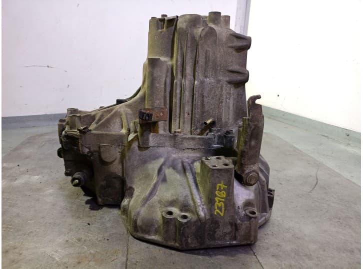 Recambio de caja cambios para nissan primera (p10) 1.6 referencia OEM IAM 60Y1 3201077J05 6