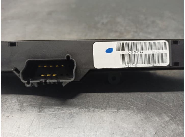 Recambio de warning para chrysler voyager (rg) crd cat referencia OEM IAM 04685842AA 4