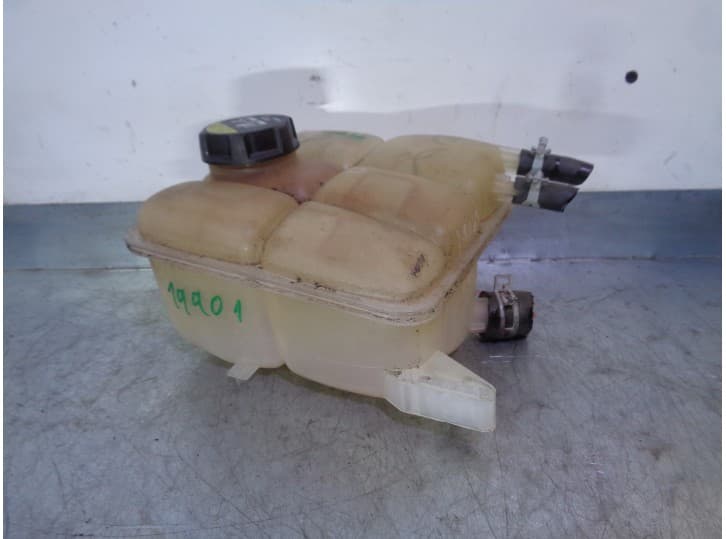 Recambio de deposito expansion para volvo v50 (545) 2.0 d referencia OEM IAM 3M5H8K218AJ