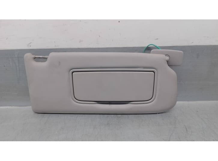 Recambio de parasol derecho para volvo v50 (545) 2.0 d referencia OEM IAM 30740082