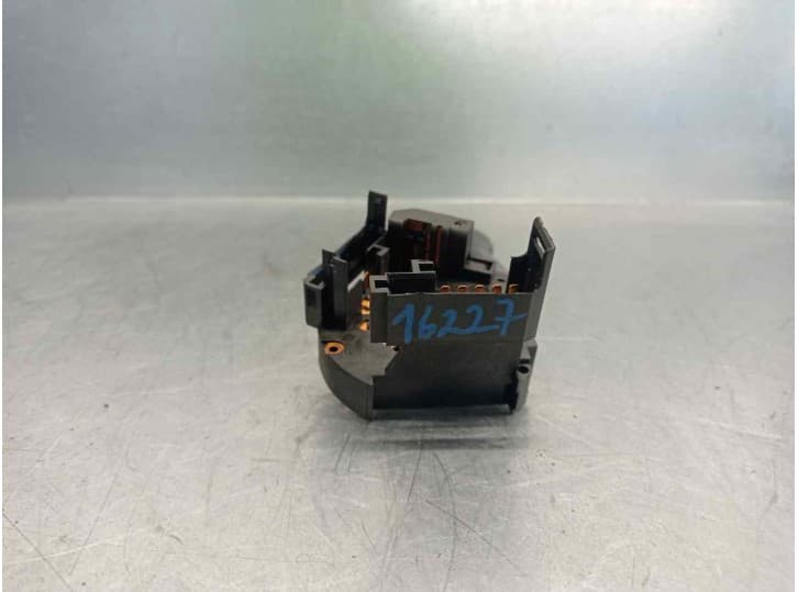 Recambio de mando limpia para seat ibiza ii (6k1) 1.9 d referencia OEM IAM 6K6953503T 2