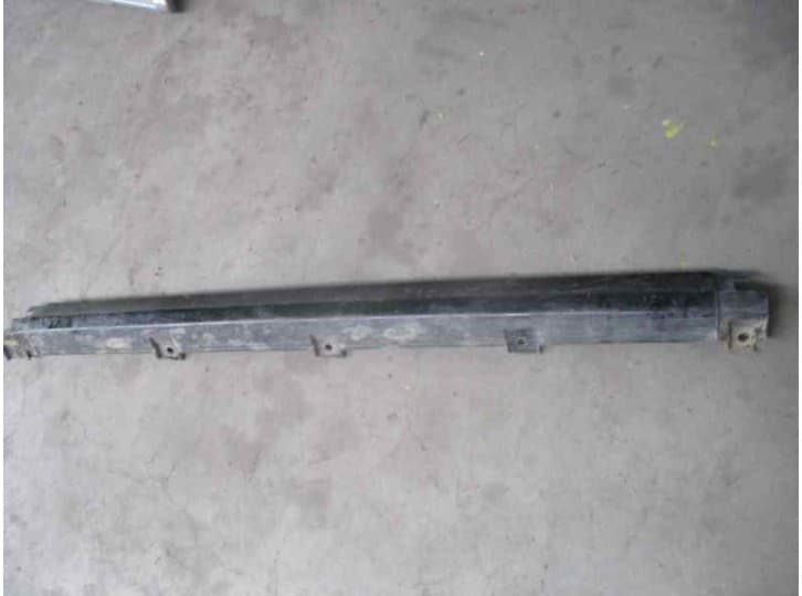 Recambio de faldon delantero para tata indica 1.4 td referencia OEM IAM 284381506302N