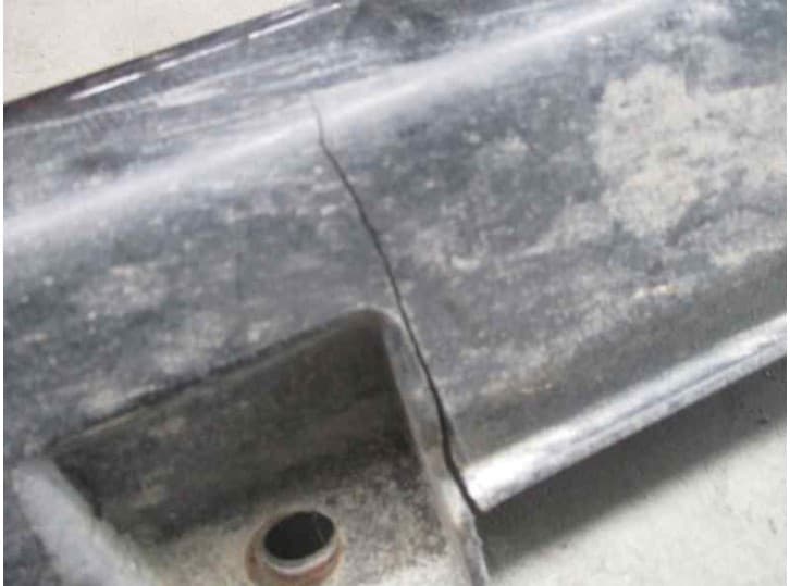 Recambio de faldon lateral para tata indica 1.4 td referencia OEM IAM 284381506 2