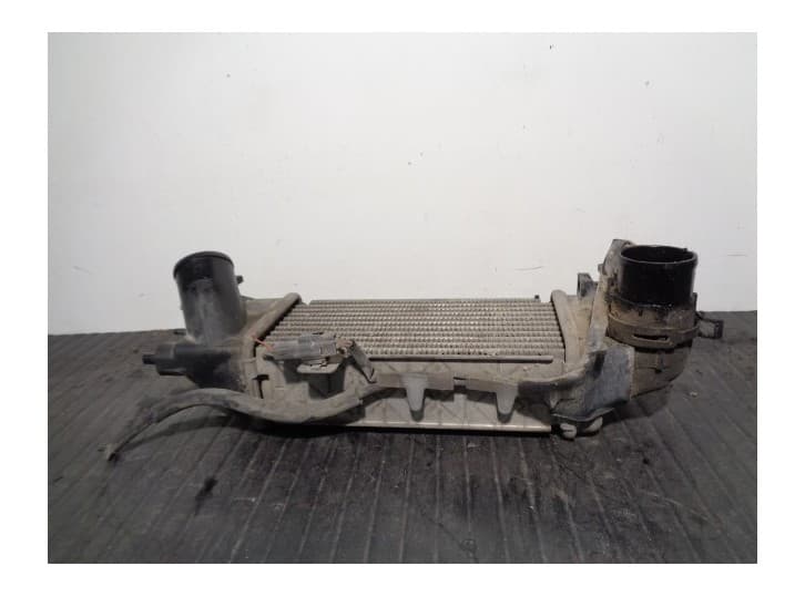 Recambio de intercooler para mazda premacy (cp) 2.0 td referencia OEM IAM RF4P13565A  TOYO 3