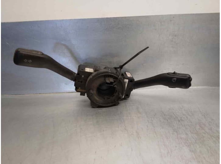 Recambio de mando luces para skoda octavia i (1u2) 1.9 tdi referencia OEM IAM 8L0953513L