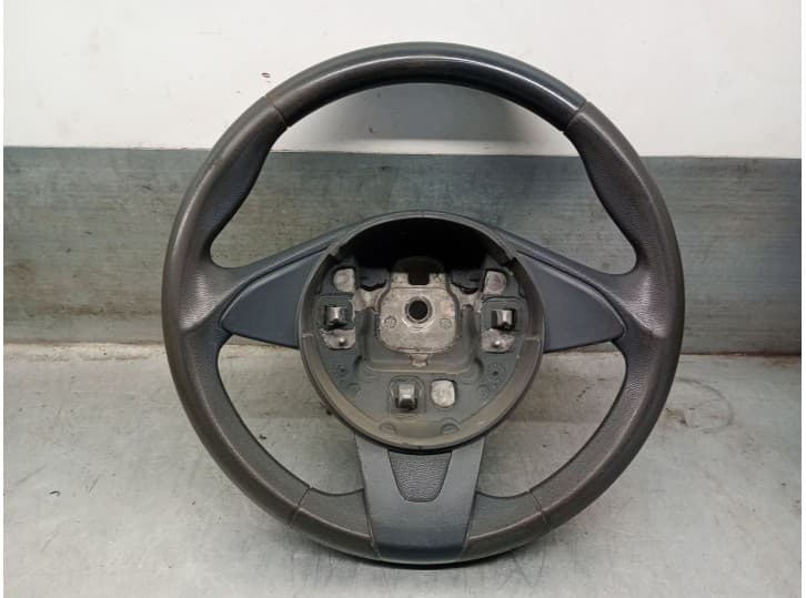 Recambio de volante para ford ka (ru8) 1.3 tdci referencia OEM IAM 1567626 1567626