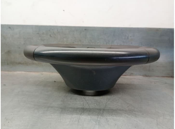 Recambio de volante para ford ka (ru8) 1.3 tdci referencia OEM IAM 1567626 1567626 3