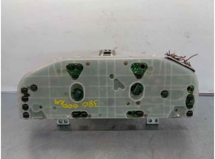 Recambio de cuadro instrumentos para mazda premacy (cp) 2.0 td referencia OEM IAM CB87A 2