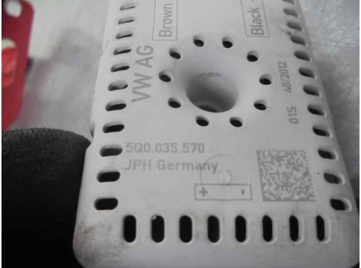 Recambio de modulo electronico para seat leon (5f1) 1.6 tdi referencia OEM IAM 5Q0035570 5