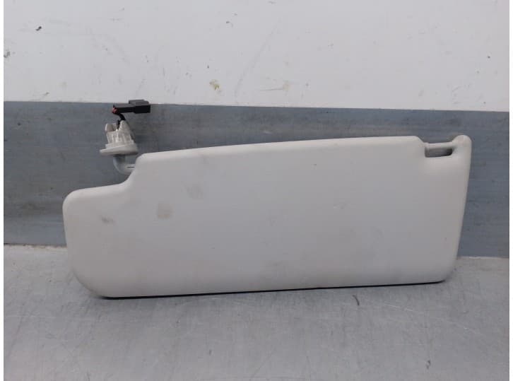 Recambio de parasol derecho para seat toledo iii (5p2) 1.6 referencia OEM IAM 6Q0857552E 2