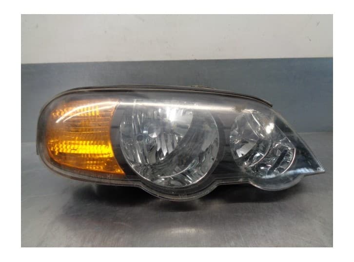 Recambio de faro derecho para kia shuma ii (fb) 1.6 referencia OEM IAM 0K2SA51030C