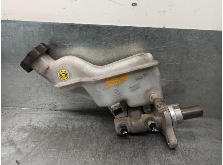 Recambio de bomba freno para hyundai i40 i (vf) 1.7 crdi referencia OEM IAM 585103Z000