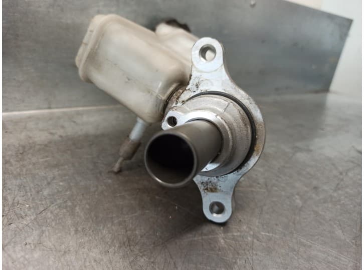 Recambio de bomba freno para hyundai i40 i (vf) 1.7 crdi referencia OEM IAM 585103Z000 4