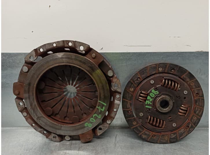 Recambio de kit embrague para citroën saxo (s0, s1) 1.5 d referencia OEM IAM 2050X5 2