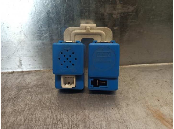 Recambio de caja reles / fusibles para hyundai i10 i (pa) 1.1 referencia OEM IAM 968300X500