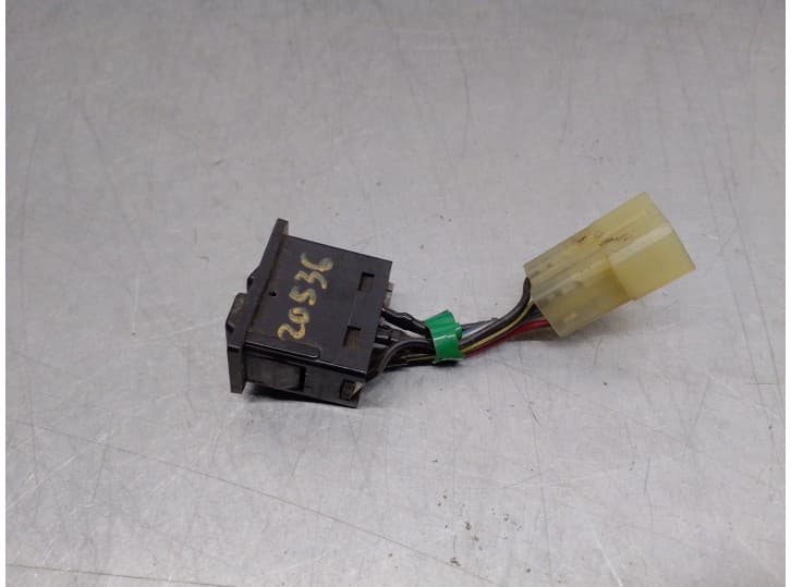 Recambio de interruptor para isuzu trooper 2.8 turbodiesel referencia OEM IAM 2320Z18 2