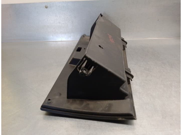 Recambio de guantera para dodge journey 2.0 crd referencia OEM IAM 1GX111DVAA 3