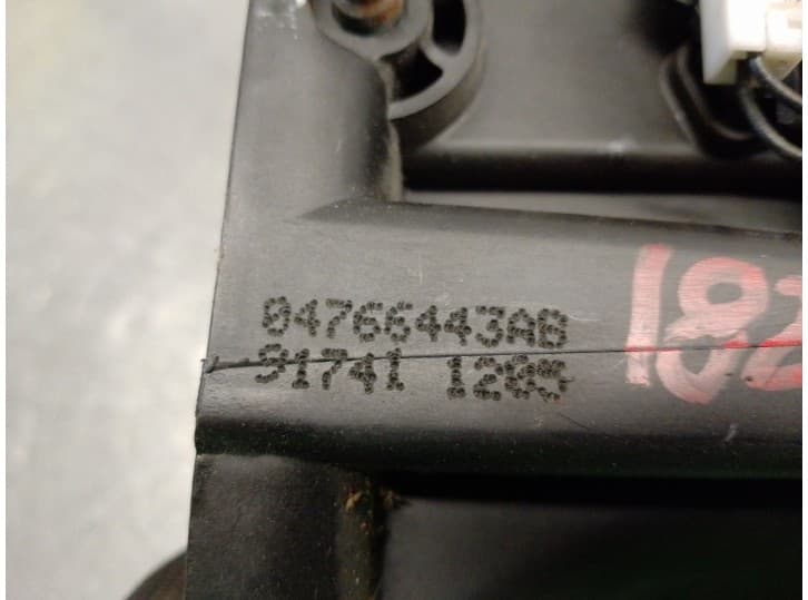 Recambio de palanca cambio para dodge journey 2.0 crd referencia OEM IAM 04766443AB 5