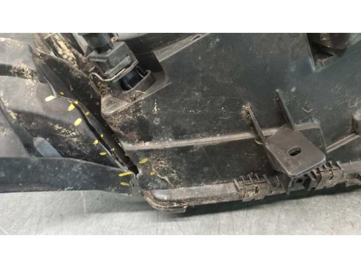 Recambio de faro izquierdo para volvo s80 i (184) 2.5 tdi referencia OEM IAM 89004438 4