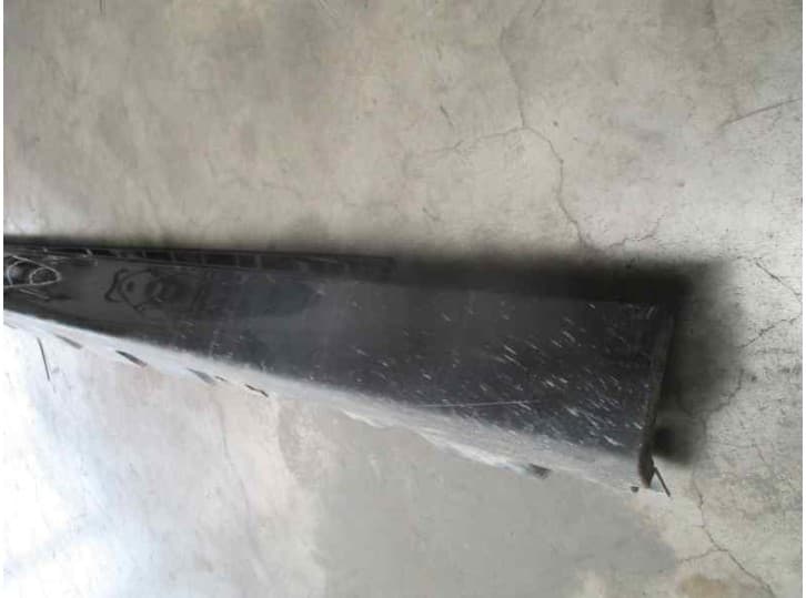 Recambio de faldon lateral para bmw 5 (f10) 520 d referencia OEM IAM 732077204 DX10591 2