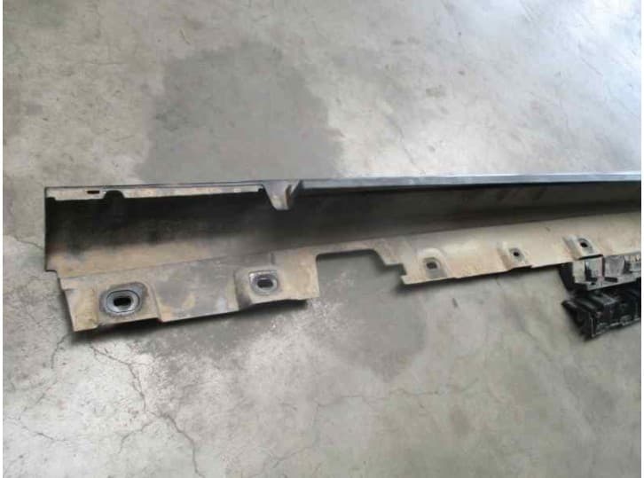 Recambio de faldon lateral para bmw 5 (f10) 520 d referencia OEM IAM 732077204 DX10591 9