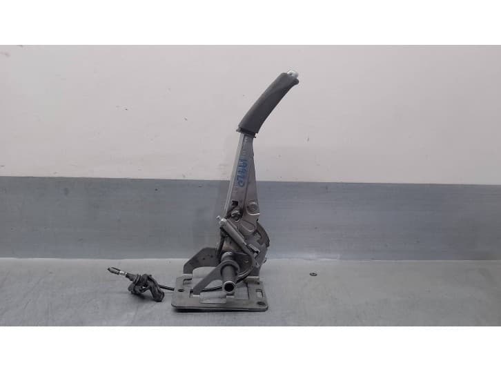 Recambio de palanca freno de mano para volvo c30 (533) 1.6 d referencia OEM IAM 30778883