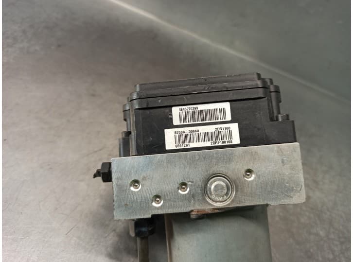 Recambio de abs para kia soul ii (ps) 1.6 crdi 128 referencia OEM IAM 6158945200 6