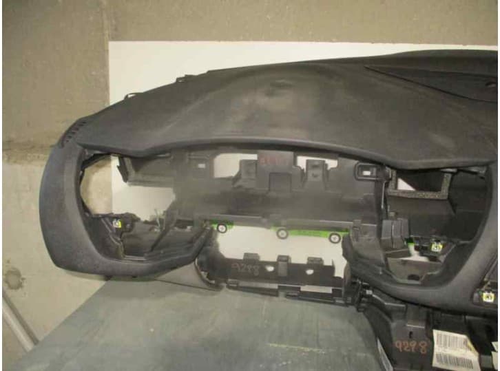 Recambio de salpicadero para citroën c5 iii (rd_) 2.0 hdi (rdrhda) referencia OEM IAM  NEGRO 2