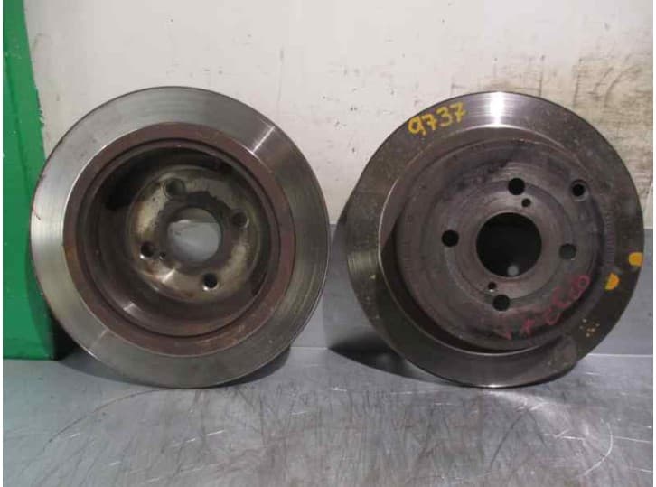 Recambio de disco freno trasero para toyota corolla (_e12_) 1.4 d (nde120_) referencia OEM IAM