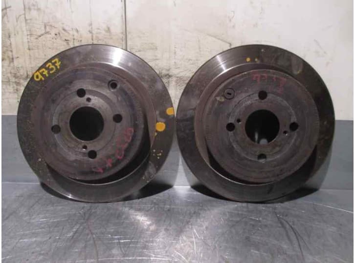 Recambio de disco freno trasero para toyota corolla (_e12_) 1.4 d (nde120_) referencia OEM IAM 3
