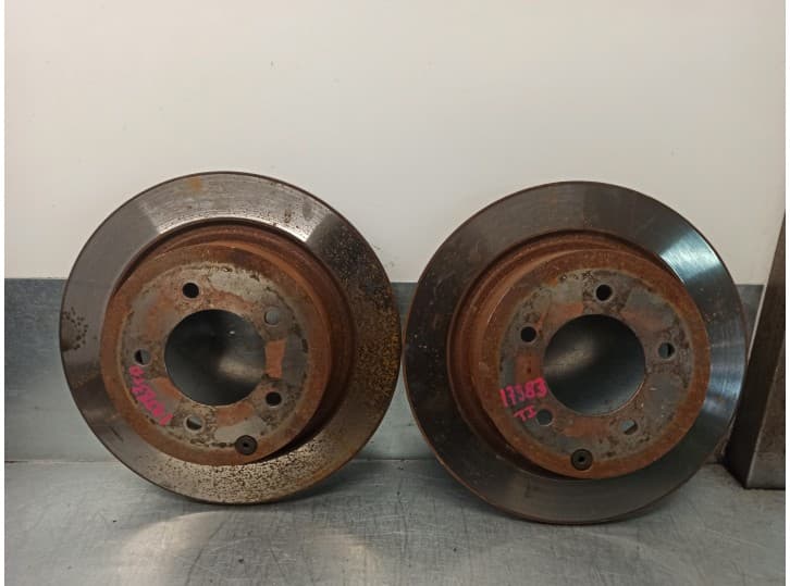Recambio de disco freno trasero para dodge avenger 2.0 referencia OEM IAM 4743999AA