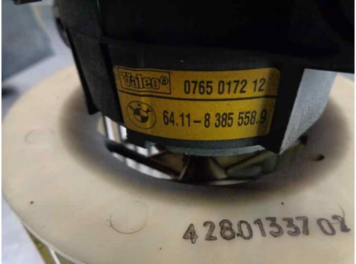 Recambio de motor calefaccion para bmw x5 (e53) 3.0 d referencia OEM IAM 64118385558 4