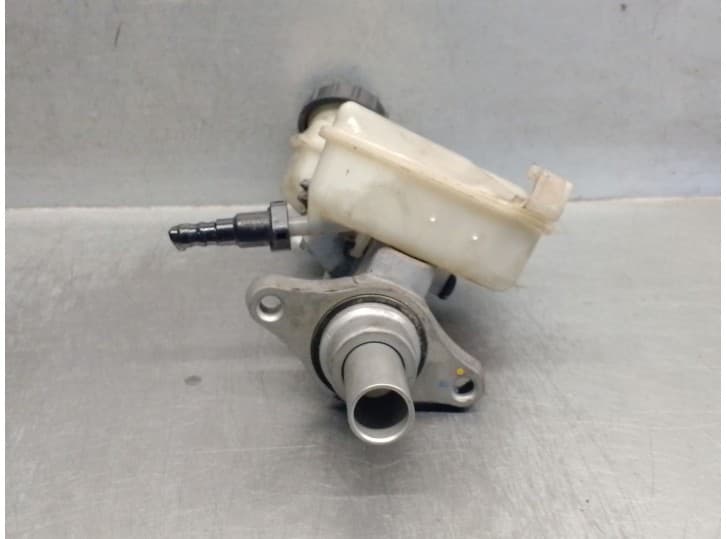 Recambio de bomba freno para ford fiesta v (jh_, jd_) 1.3 referencia OEM IAM 1743440 1743440 2