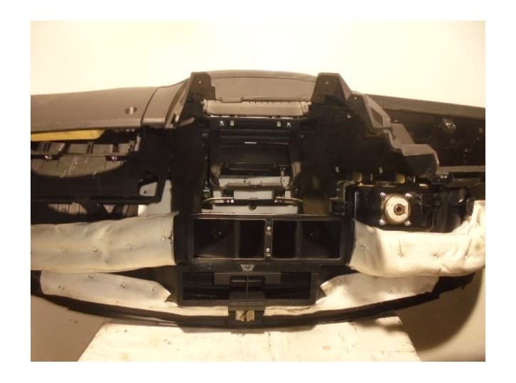 Recambio de salpicadero para kia sportage iii (sl) 2.0 crdi referencia OEM IAM  NEGRO 10