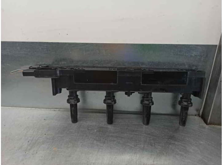 Recambio de bobina encendido para peugeot 406 (8b) 2.0 16v referencia OEM IAM  U6009 NGK
