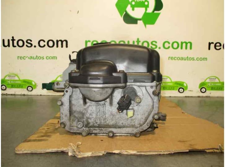 Recambio de culata para nissan almera ii hatchback (n16) 1.8 referencia OEM IAM 9F6UKR4 2